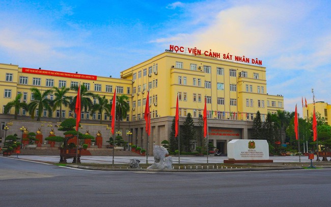 Học viện Cảnh sát nhân dân thông báo điểm trúng tuyể