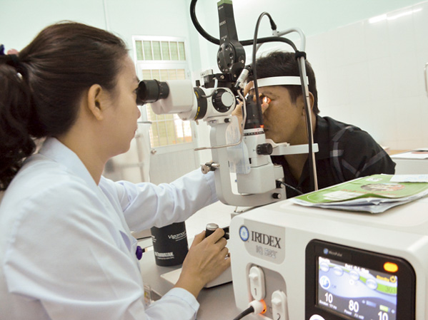 Laser quang đông võng mạc - 3P EYECARE