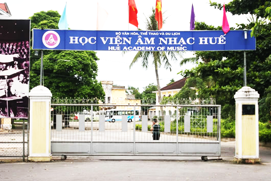 TUYỂN SINH HỌC VIỆN ÂM NHẠC HUẾ NĂM 2021