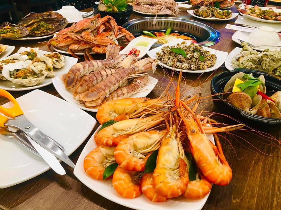 Top 20 Địa Chỉ Buffet Hải Sản Ngon, Giá Rẻ Tại TPHCM: Chỉ Từ 99k | Vincom | Vincom