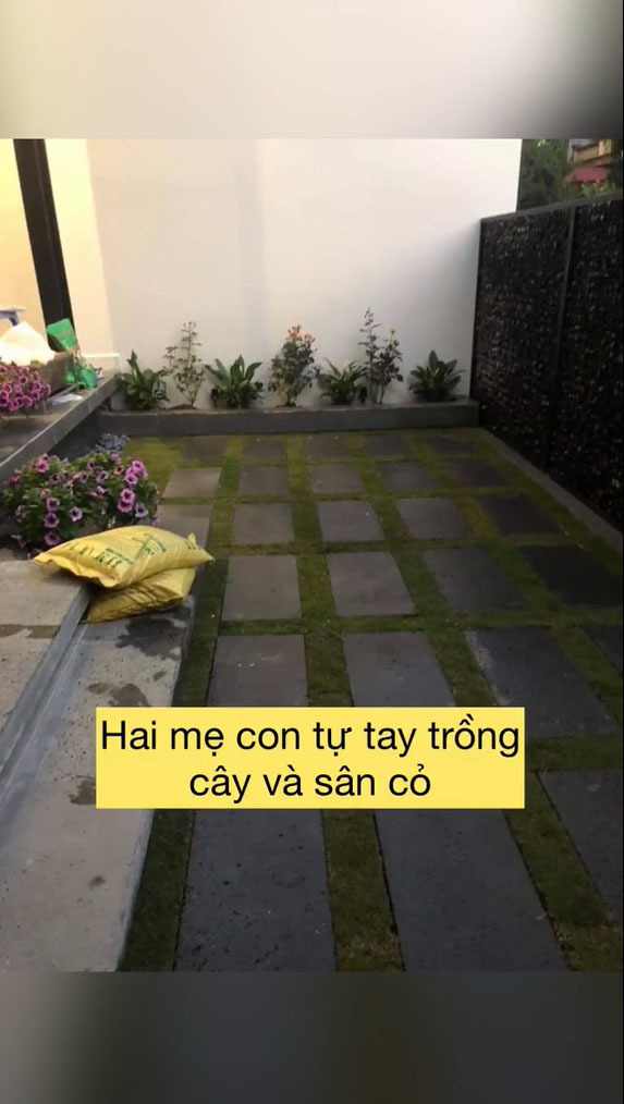  
Mọi thứ trong ngôi nhà được đích thân 2 mẹ con tự làm. (Ảnh: Chụp màn hình video TikTok A.T.T.V)